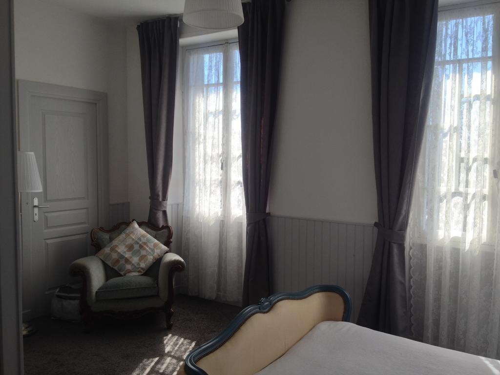 Le Petit Dragon Rouge Hotel Miers ห้อง รูปภาพ