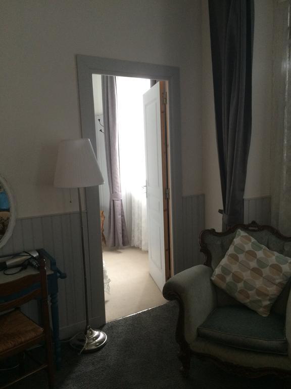 Le Petit Dragon Rouge Hotel Miers ภายนอก รูปภาพ